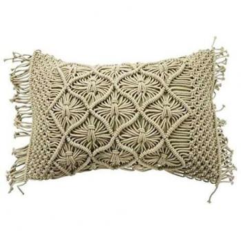 Coussin décoratif en macramé