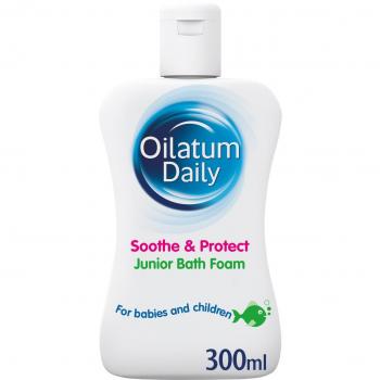 Oilatum Junior Cleansing Foam for Sensitive Skin, 300ml