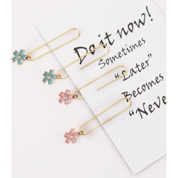 Metal Cherry Blossom Paper Clips 5pcs