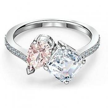 Accesorio Glamour: Anillo Rosa Swarovski Bañado en Rodio