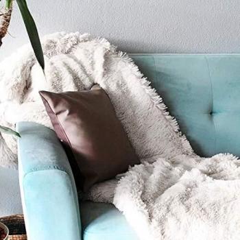 Plaid en fausse fourrure NEO YOGA 120 x 150 cm Blanc