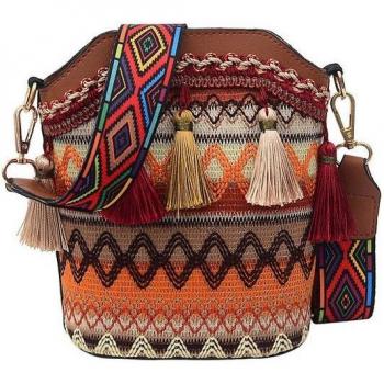 Bolso Etíneo Cúbico con Decoración Boho