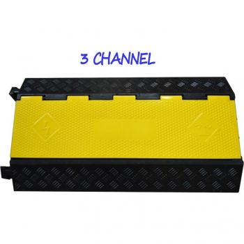 Tapis de protection câble à trois fentes