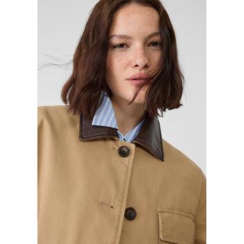 Stradivarius Giacca Beige con Collo a Contrasto e Tasche L