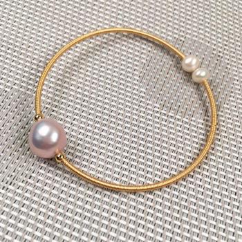 Stilvolles Armband mit drei Perlen