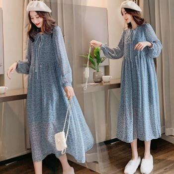 Robe de maternité tendance printemps-automne