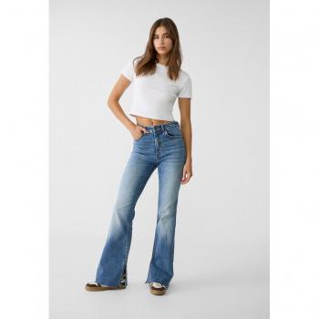 Stradivarius Helle Jeans-Schlaghose im Used-Look 30