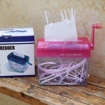 Quiet A6 Manual Shredder