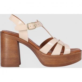 Sandalias de Piel Chika10 con Cierre de Hebilla