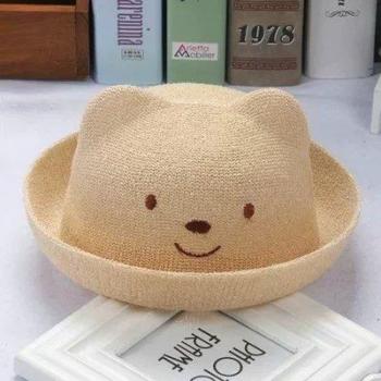 Gorro de Niño de Paja con Motivos Lúdicos