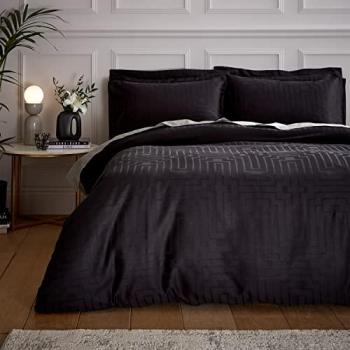 Geometric Satin Cotton Duvet and Pillowcase Collection – Black