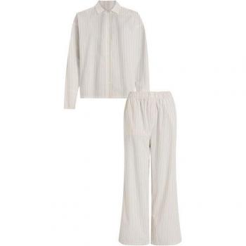 Conjunto de descanso Calvin Klein