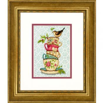 Gold Aida Stack‑Tea Cups – 19.5 cm x 13.8 cm x 1.8 cm Multicolor