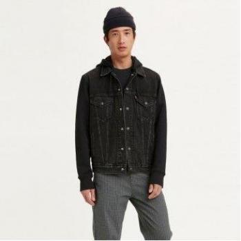 Cazadora Levi's de Mezclilla y Sudadera