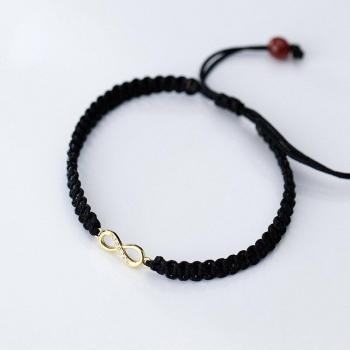 Pulsera de plata 925 con diseño de cuerda roja