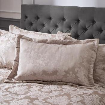 Catherine Lansfield Luxury Damask Pillowsham Pair – Golden Finish