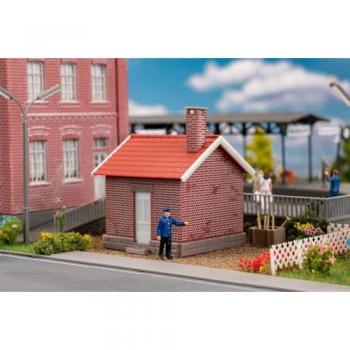 FALLER® H0 Bahnbude mit Bahnwärter 120306