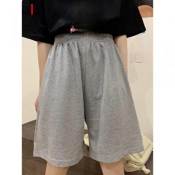 Short décontracté coréen gris noir large