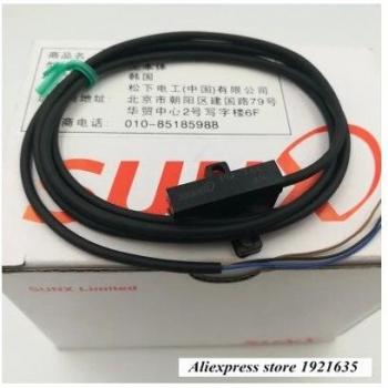 PM-K44 Miniatur Lichtschranke Sensor U-förmige Nut 2 Stück aus Japan