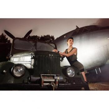 Vintage Jeep-Flugzeug Auto Retro – Modell USA (Papermoon)
