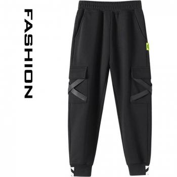 Praktische Jogginghose für Jungen