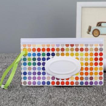 Étui de transport pour lingettes bébé