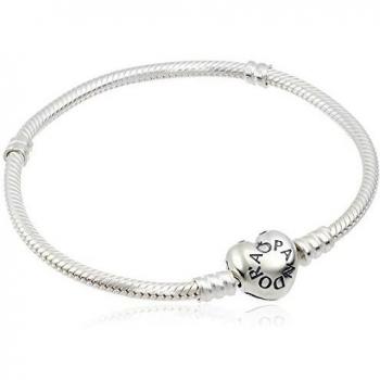 Bracelet Maille Serpent Fermoir Cœur Pandora Moments Aucune couleur 18 cm female