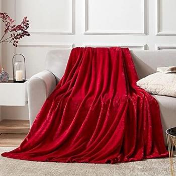 Red Cozy Breeze Throw