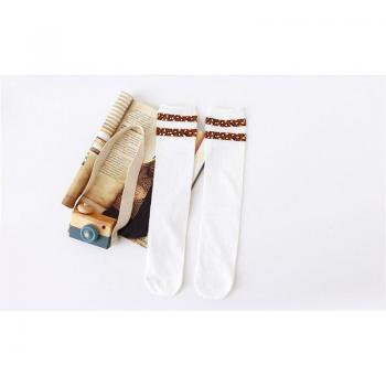 Calcetines largos de invierno con estampado de leopardo y rayas