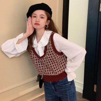 Vintage Geometric Red Knit Vest for Women