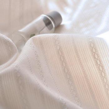 Confección Versátil: Tela Jacquard de Verano