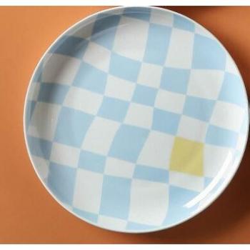 Checkered Food Sauce Dish
