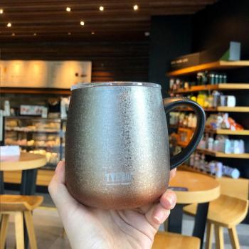 Vaso térmico de viaje con pajilla