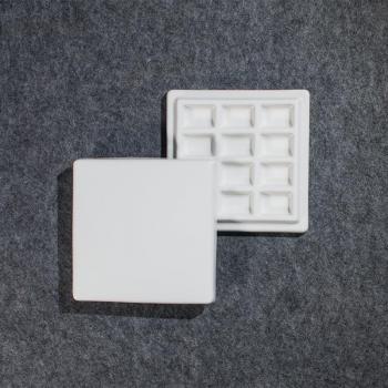 12-Well Ceramic Paint Palette with Cover