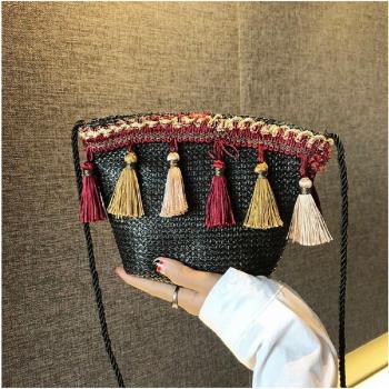 Women’s Zippered Beach Messenger Bag