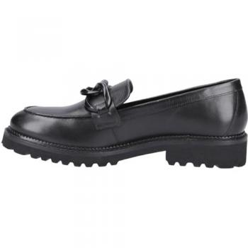 Gianna Leather Loafer, Black – Size 6