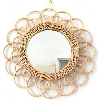 Miroir mural en rotin innovant
