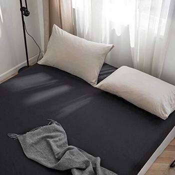 Aisbo Hypoallergenic Microfiber Fitted Sheet
