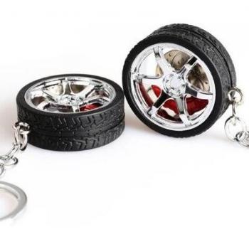Zinc Alloy Car Wheel Keychain