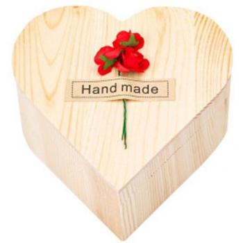 Caja de Corazón de Madera con Flores Preservadas para el Día de San Valentín FAS6