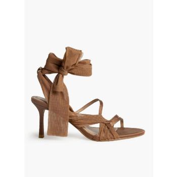 Sandálias Femininas Keslem M5341B Camel com Tacão Fino e Tiras