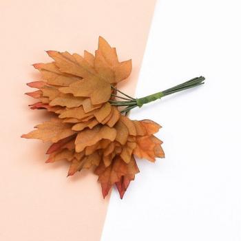 Caja de Flores de Caramelo con 12 Coronas Navideñas