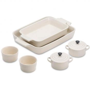 Almond Stoneware Chef’s Kit