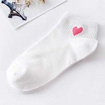 Calcetines de Algodón en Forma de Corazón: Altos y Cómodos para Mujer