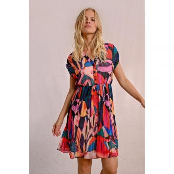 Molly Bracken: Vestido de Manga Corta y Pliegues