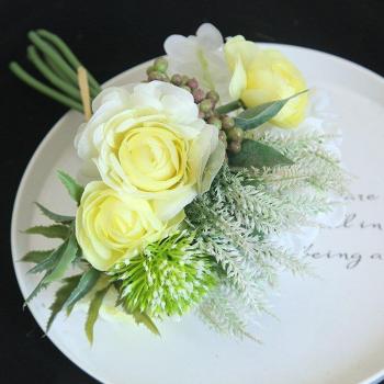 Outdoor Wedding Flower Girl Bouquet