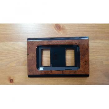BTicino Root Of Walnut: Placa ABS Series Magic Elite con Tapas