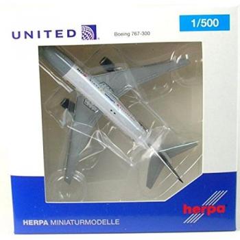 Scale model Boeing 767 United Airlines Star Alliance
