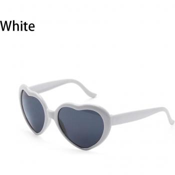 Heart Diffraction Eyewear