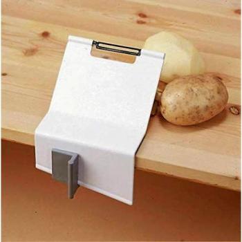 Fixation Épluche-Légumes Ergonomique